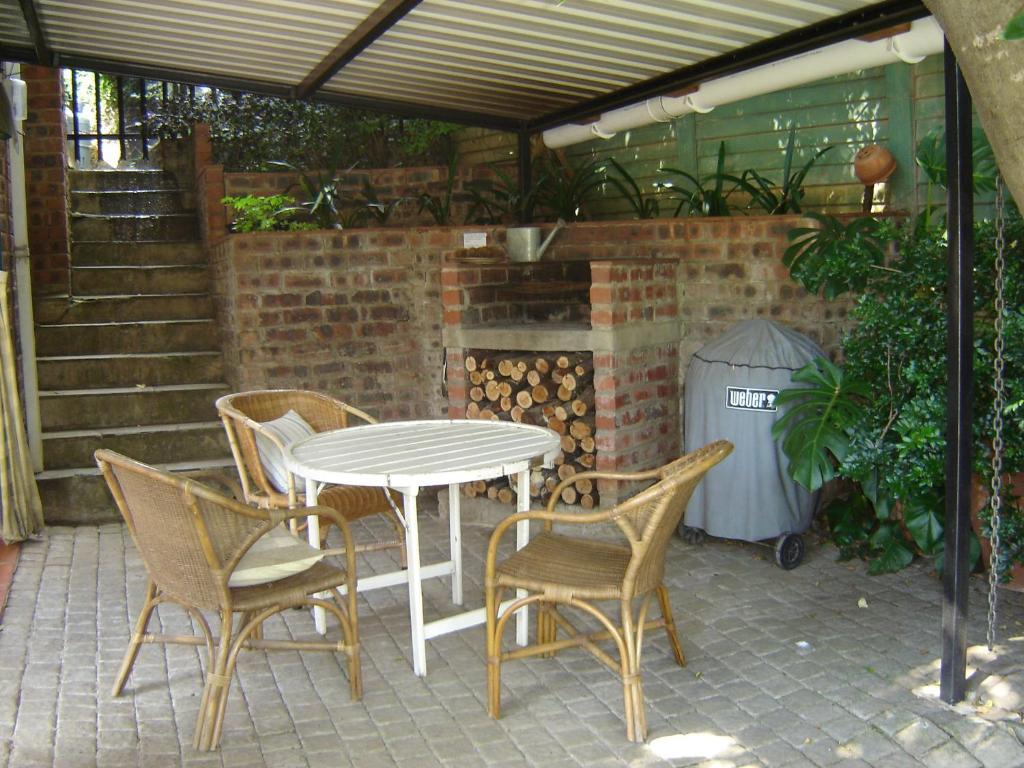 Babbling Brook Bed & Breakfast Pietermaritzburg Exteriör bild